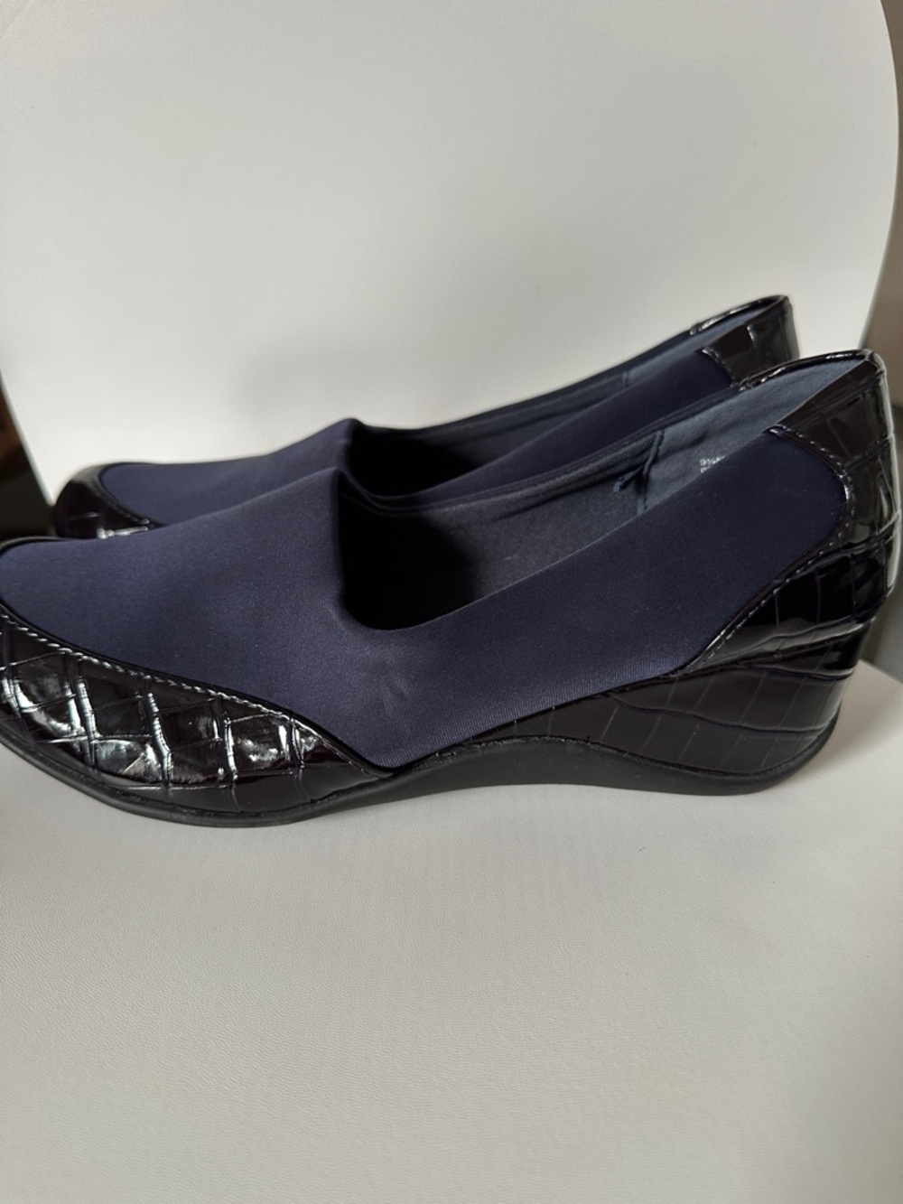East 5th Navy Slip-On Loafers with Croc-Embossed Patent Trim
